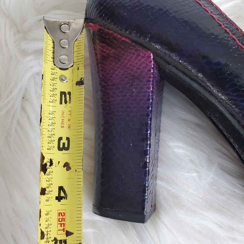 Kenneth Cole Reaction Purple Embossed Snakeskin Block High Heel Shoes SZ 8 - Picture 11 of 13